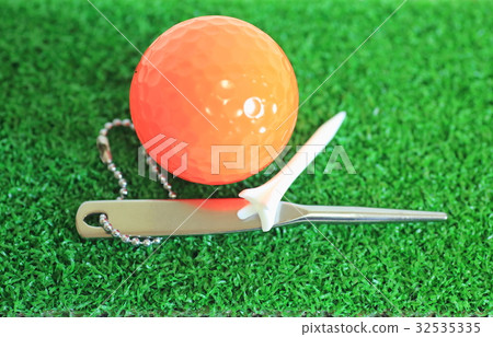 Let's go to golf 32535335