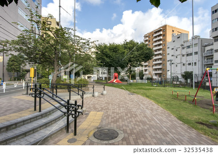 Ebisu Higashi Koen 32535438