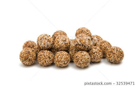 Roasted thala balls isolated 32539471