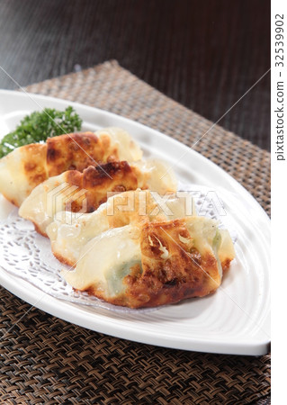 dumpling 32539902