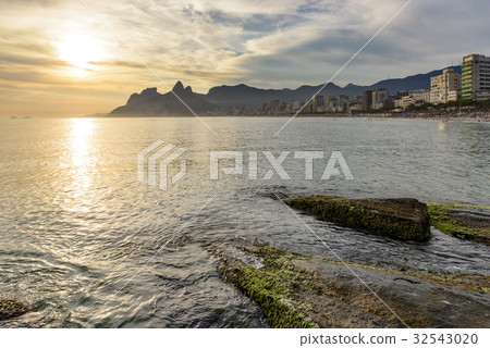 Sunset at Ipanema and Arpoador beaches 32543020