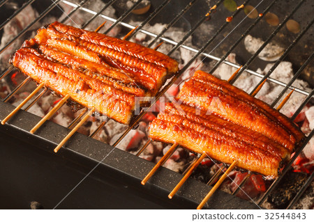 烤鰻魚 32544843