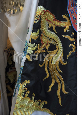 Taiwanese opera performance 32549768