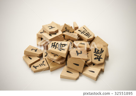 Shogi 32551895