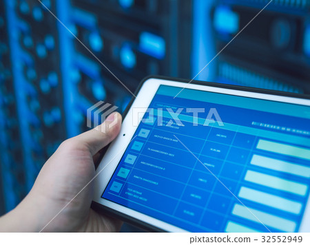 Server room 32552949