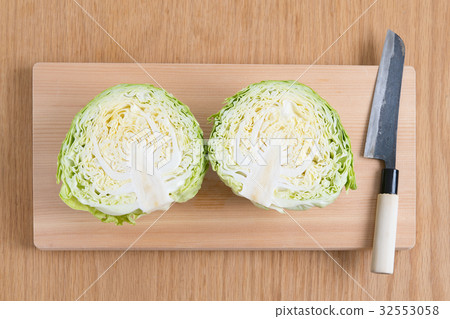 Cabbage section 32553058