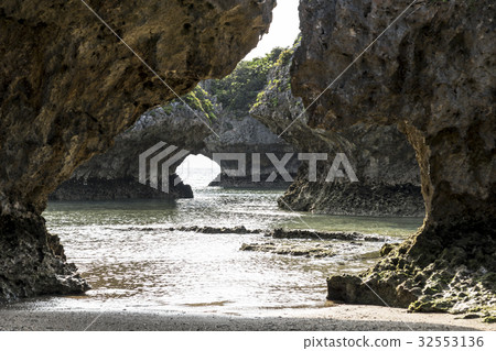 Hamahigajima Kanhon海灘 32553136