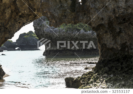 Hamahigajima Kanhon海灘 Hamahigajima Kanhon海灘 32553137