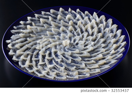 Puffer fish 32553437