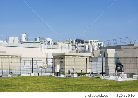 Rooftop greenery and Equipment Facilities of Large Scale Super Rooftop 32553610