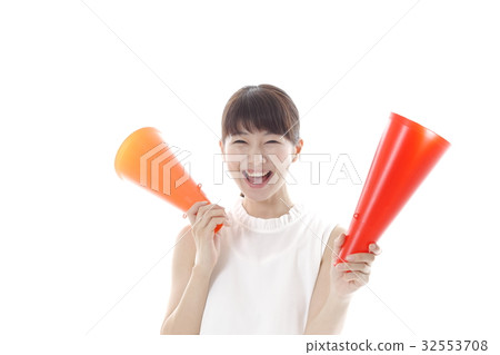 A woman with enthusiasm for support A woman with enthusiasm for support 32553708