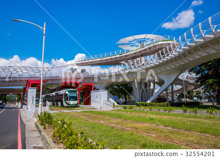 Taiwan Kaohsiung Light Rail Transit Asia Taiwan Kaohsiung MRT 32554201
