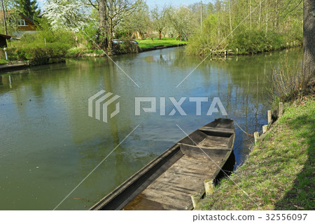 Water landscape "Spree woods" in Germany 32556097