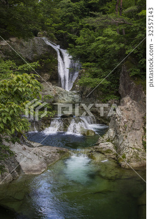 Yamagata Prefecture _ Sekiyama Otaki _ 2017 early summer Yamagata Prefecture _ Sekiyama Otaki _ 2017 early summer 32557143