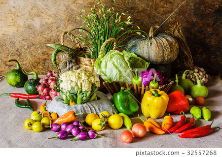 still life Vegetables, Herbs and Fruits. still life Vegetables, Herbs and Fruits. 32557268
