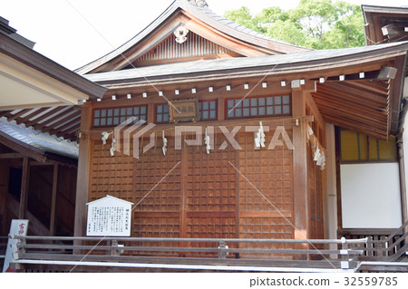 Around Yawata Station Around Yawata Station 32559785