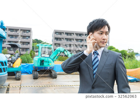 A picture of a real estate company's home-built home builder A picture of a real estate company's home-built home builder 32562063