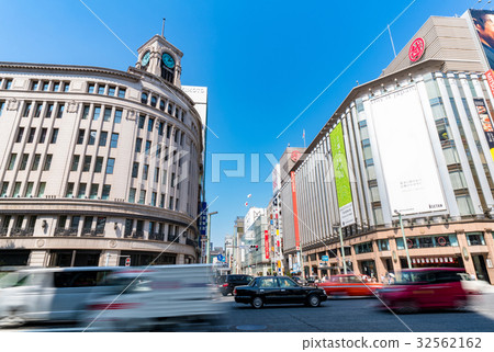 "Tokyo Metropolitan Government" Ginza 4-chome intersection "Tokyo Metropolitan Government" Ginza 4-chome intersection 32562162