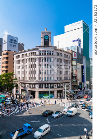 "Tokyo Metropolitan Government" Ginza 4-chome intersection "Tokyo Metropolitan Government" Ginza 4-chome intersection 32562172