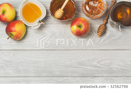 Honey and apples Honey and apples 32562798