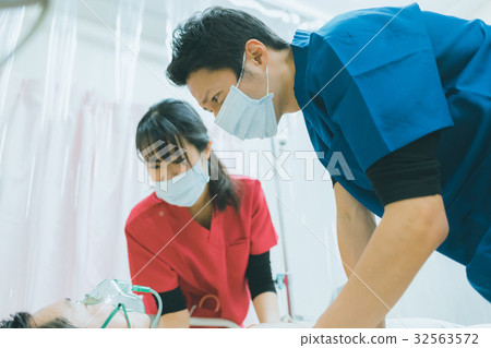 patient, patients, survival equipment 32563572