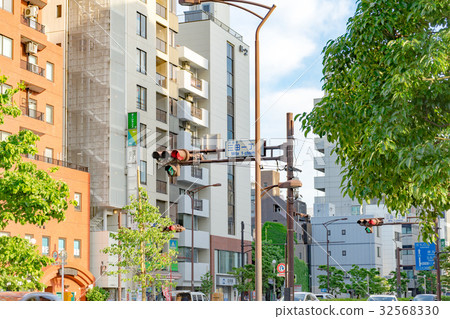 Mita 1-chome intersection scenery 32568330