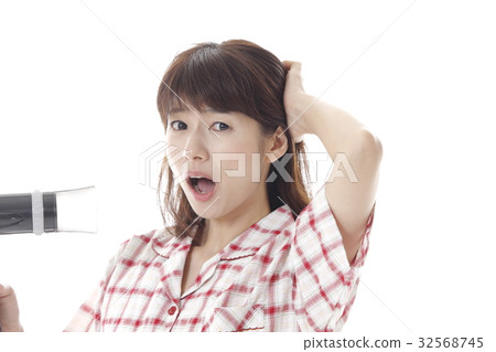 一個女人修好了 一個女人修好了 32568745