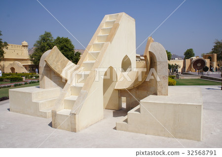 Jantar Mantar 32568791