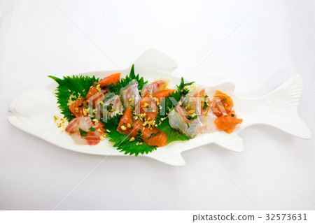 日式魚生牛肉片 日式魚生牛肉片 32573631