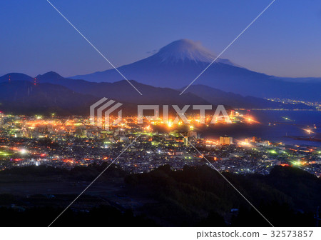 Landscape from Nippori-88358 32573857