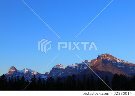 Canadian Rockies, The Crossing Landscape, Sunrise Mountains from the Lodge 32580014