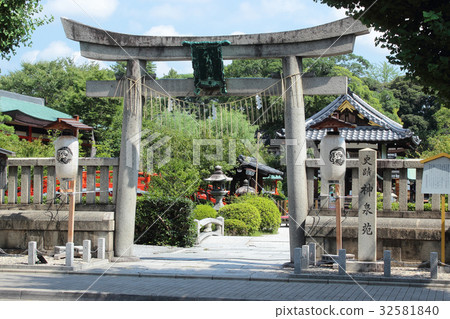 Kyoto Shinsen Garden 32581840