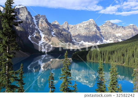 加拿大落基山脈班夫國家公園 - 夢蓮湖 32582242