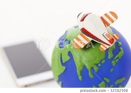 Airplane airliner plan Earth sightseeing trip Airplane airliner plan Earth sightseeing trip 32582508