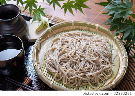 Buckwheat noodles 32583231