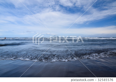ocean ocean 32585576