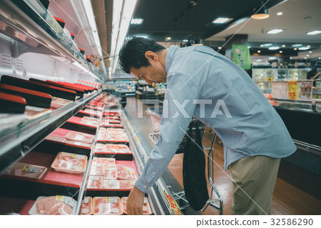 super market, supermarket, gents 32586290