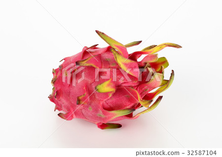 Dragon fruit from Okinawa Dragon fruit from Okinawa 32587104