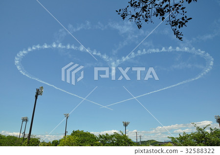 彥根城410th Festival Blue Impulse Sakura 彥根城410th Festival Blue Impulse Sakura 32588322