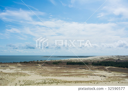 A panoramic view to dunes of national park 32590577