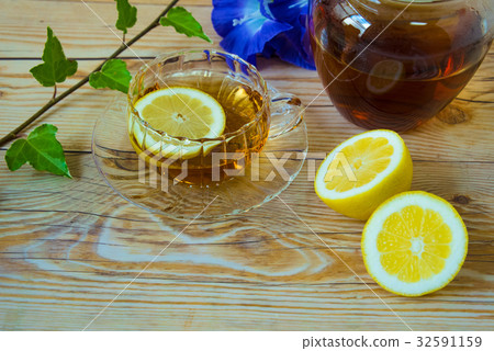 Lemon tea 32591159