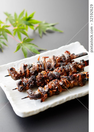 Eel-grilled liver 32592629