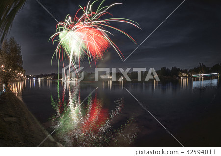 Fireworks on the river, Sesto Calende Fireworks on the river, Sesto Calende 32594011