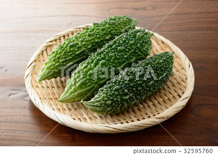 Bitter gourd Bitter gourd 32595760