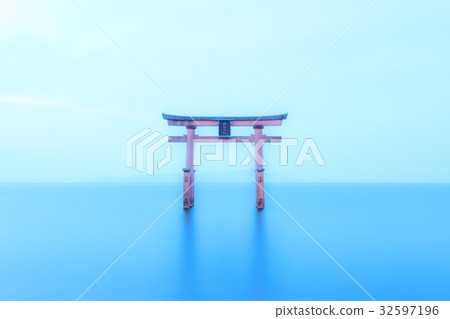 琵琶湖黎明 琵琶湖黎明 32597196