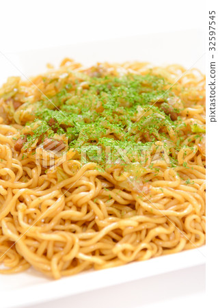 Delicious sauce yakisoba 32597545
