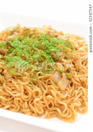 Delicious sauce yakisoba 32597547