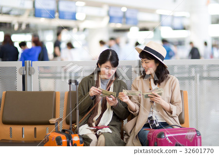 女子旅行機場 女子旅行機場 32601770