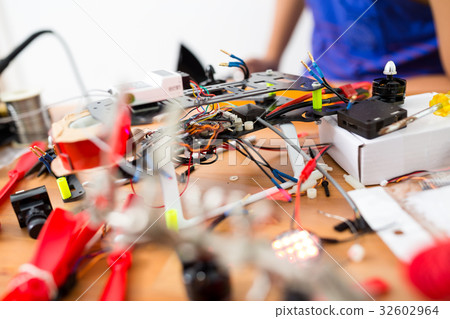 Installation of drone Installation of drone 32602964