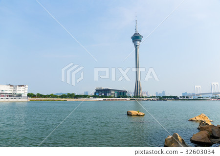 Macau skyline 32603034